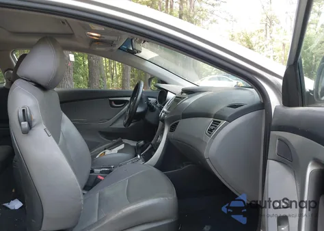 2013 Hyundai Elantra Se z USA, uszkodzony, nr VIN KMHDH6AE4DU005462